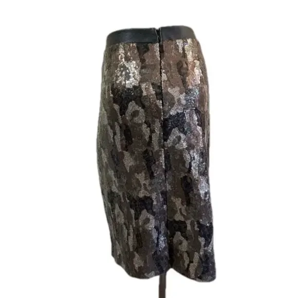 LANE BRYANT sequin camo skirt SZ 18 NWT